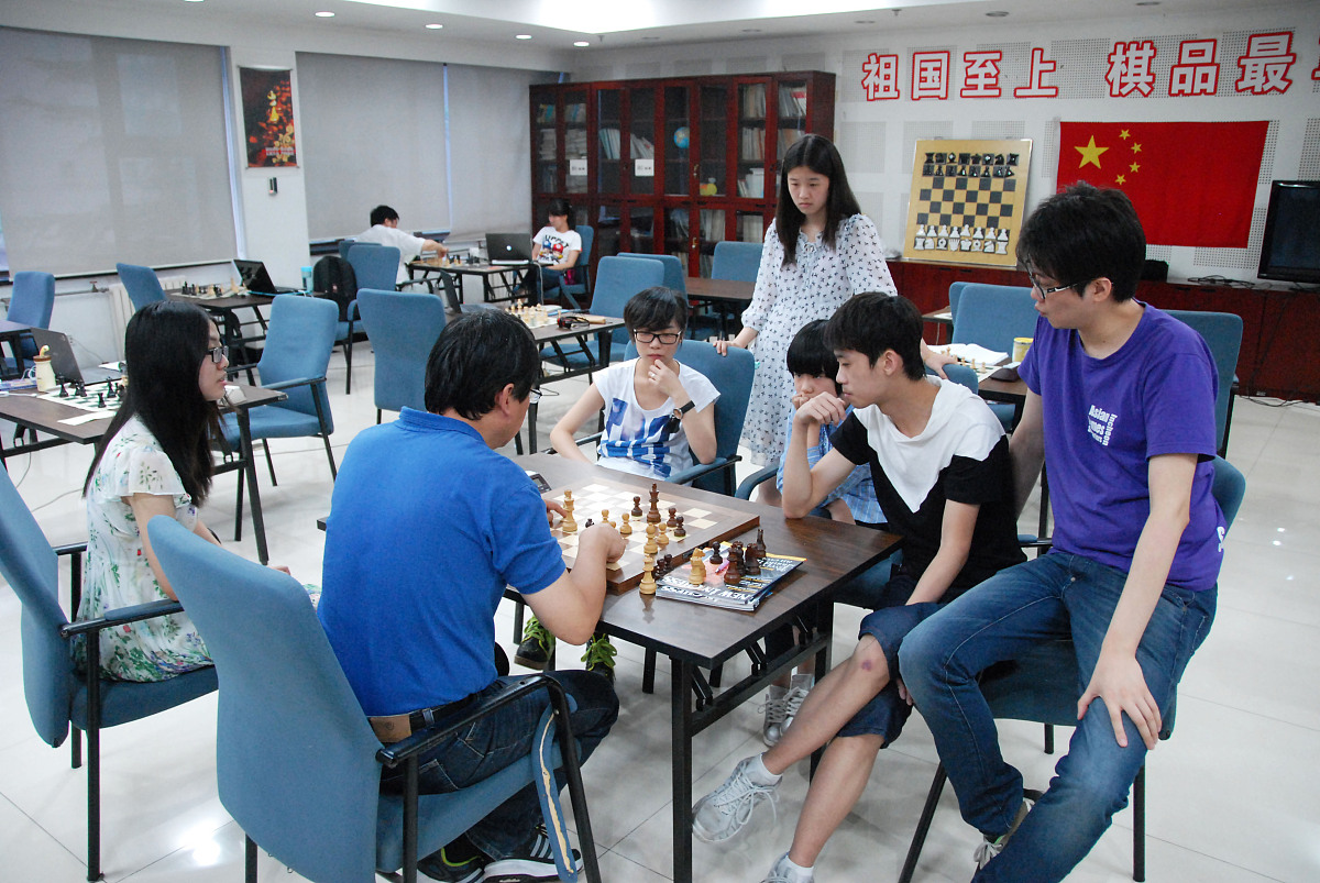 一名大学生结合自己最近的生活、学习情况写一篇总结800字