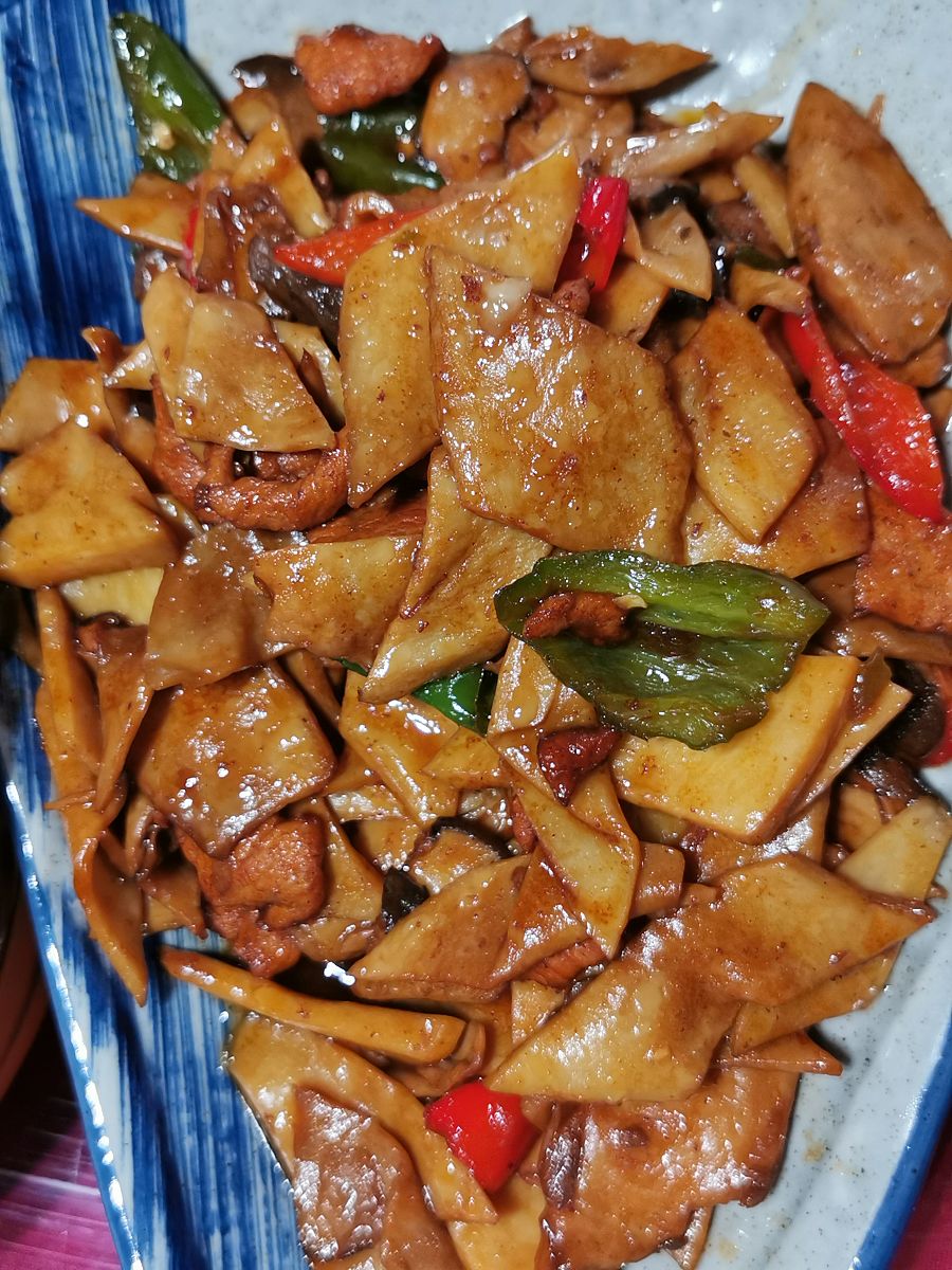 市场卖的红油杏鲍菇的做法