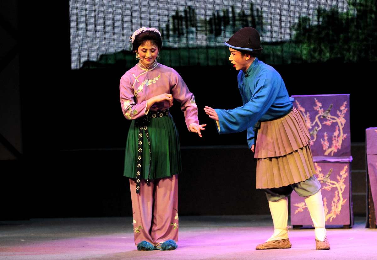 戏剧演艺专业职业发展：挑战与机遇