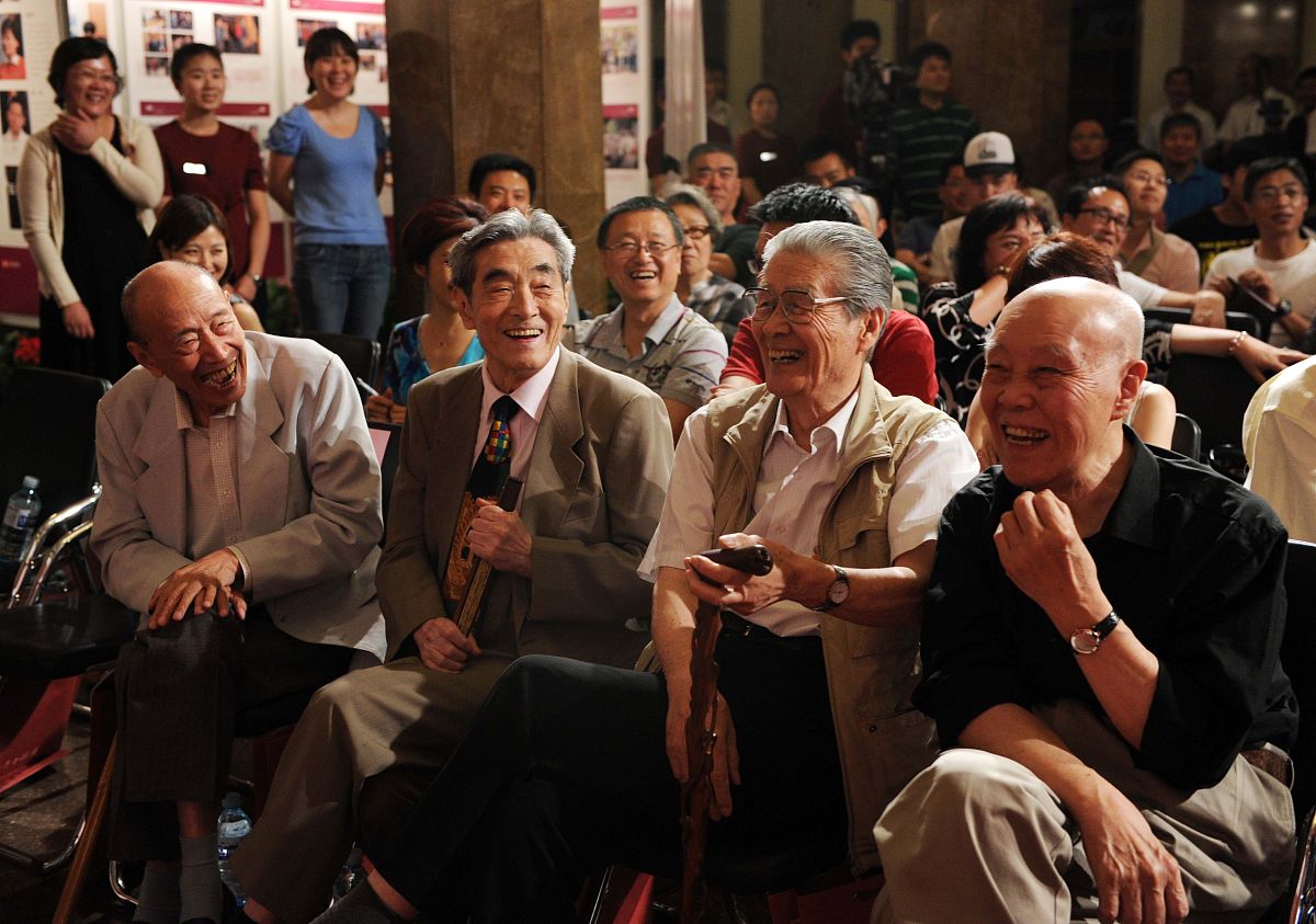 电影：娱乐、文化和社会交流的媒介