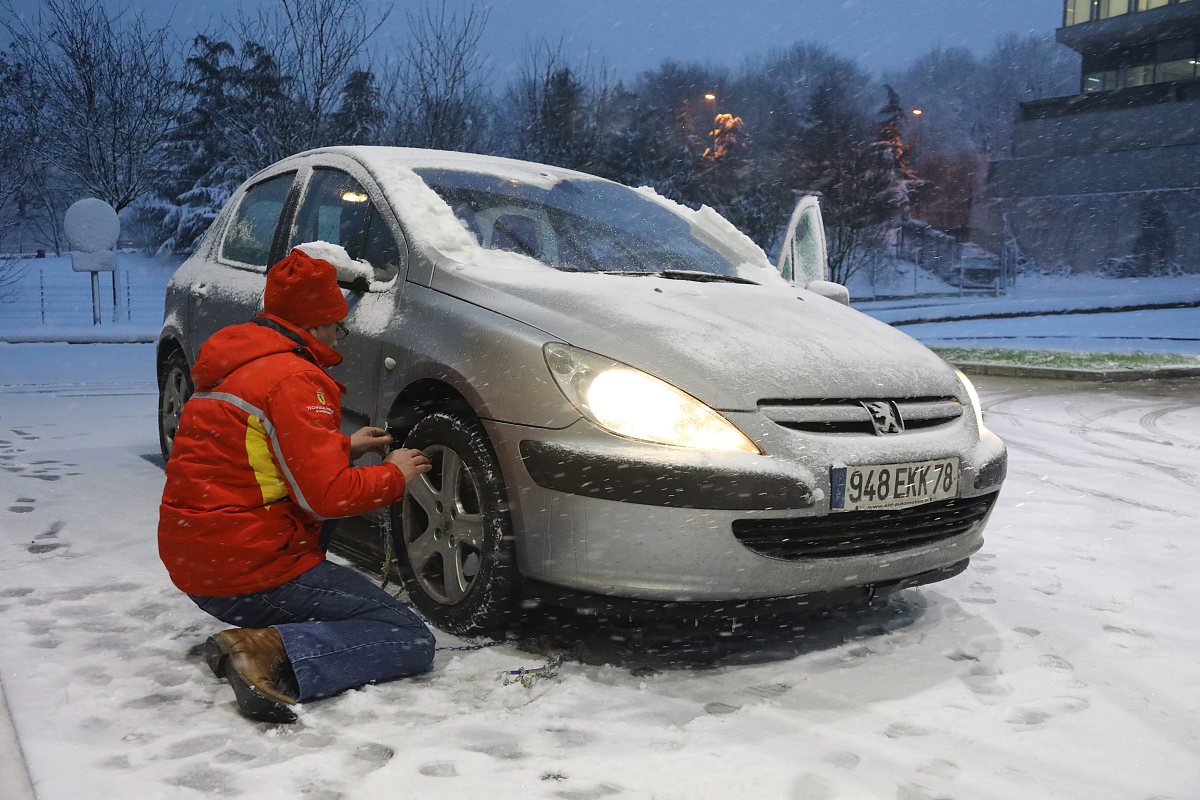 高铁学校新生专业调整指南：入学后能否更改专业？
