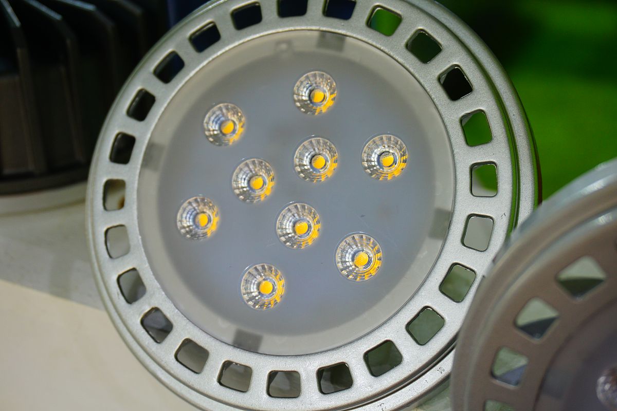 防爆应急灯规格详解：从防爆等级到防护等级