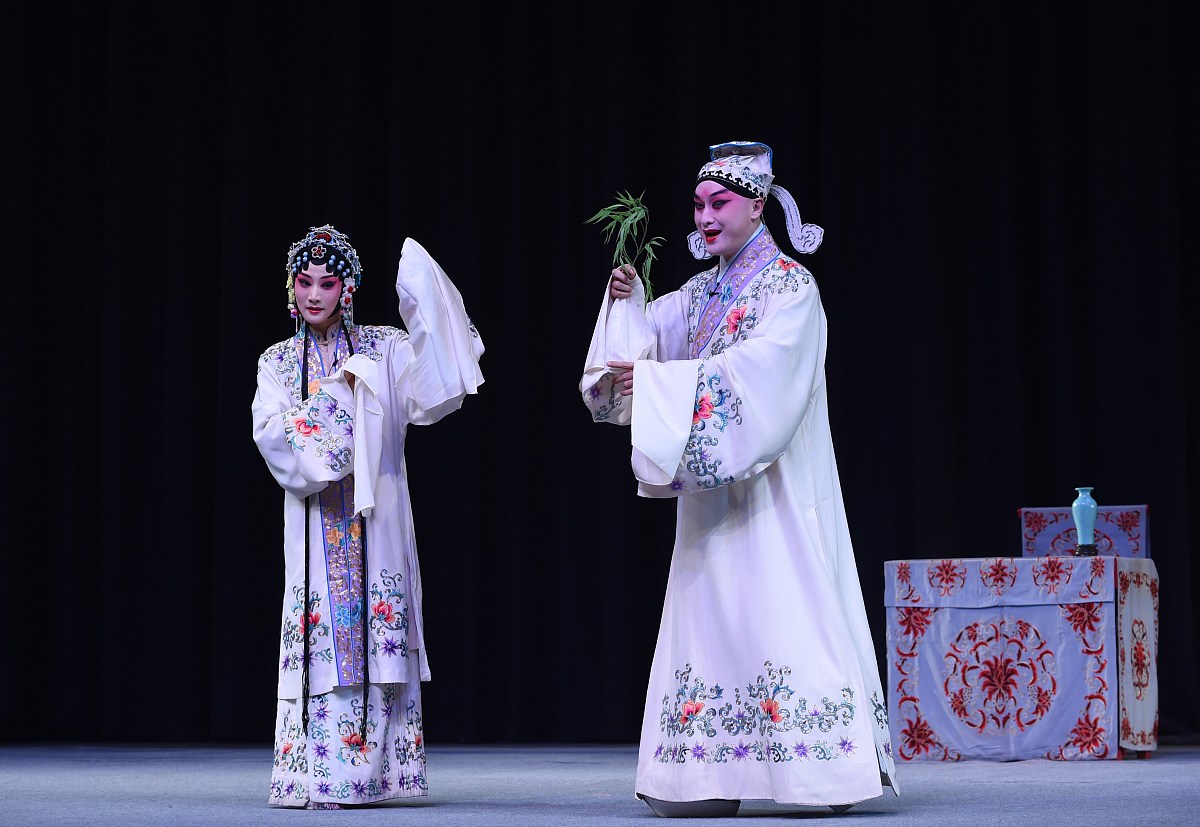 give some logic suggestion for this speech transcript The traditional Chinese culture I want to introduce is Kunqu Opera Kunqu Opera formerly known as Kunshan Tune or Kunqiang for short is an ancient