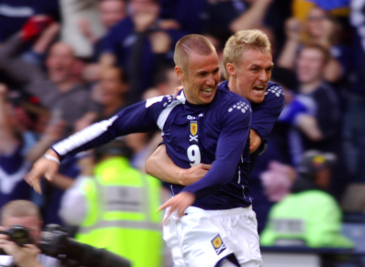 2005年9月3日,世界杯预选赛第5小组,苏格兰主场1-1战平意大利.scotlan