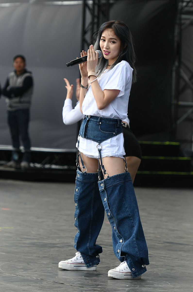 2017年4月22日,上海,b.i.g泛娱乐嘉年华.孟佳