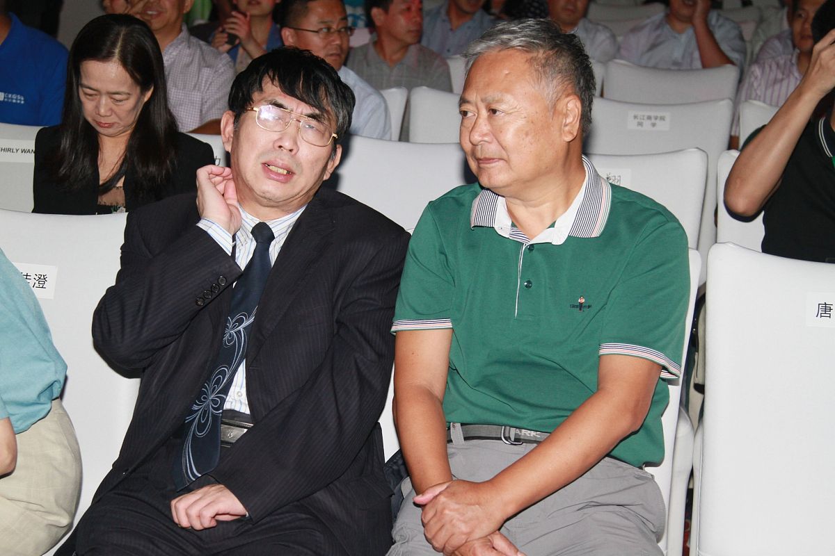 2012年9月11日,中国北京,竹叶青三代围棋代言发布会在当地举行.***_**