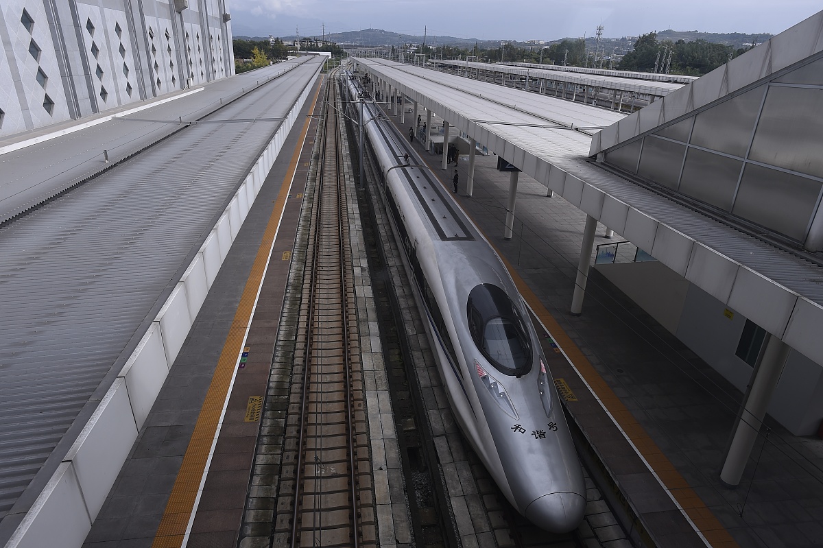 2021年成都市铁路运输学校铁路客运组织的重要性
