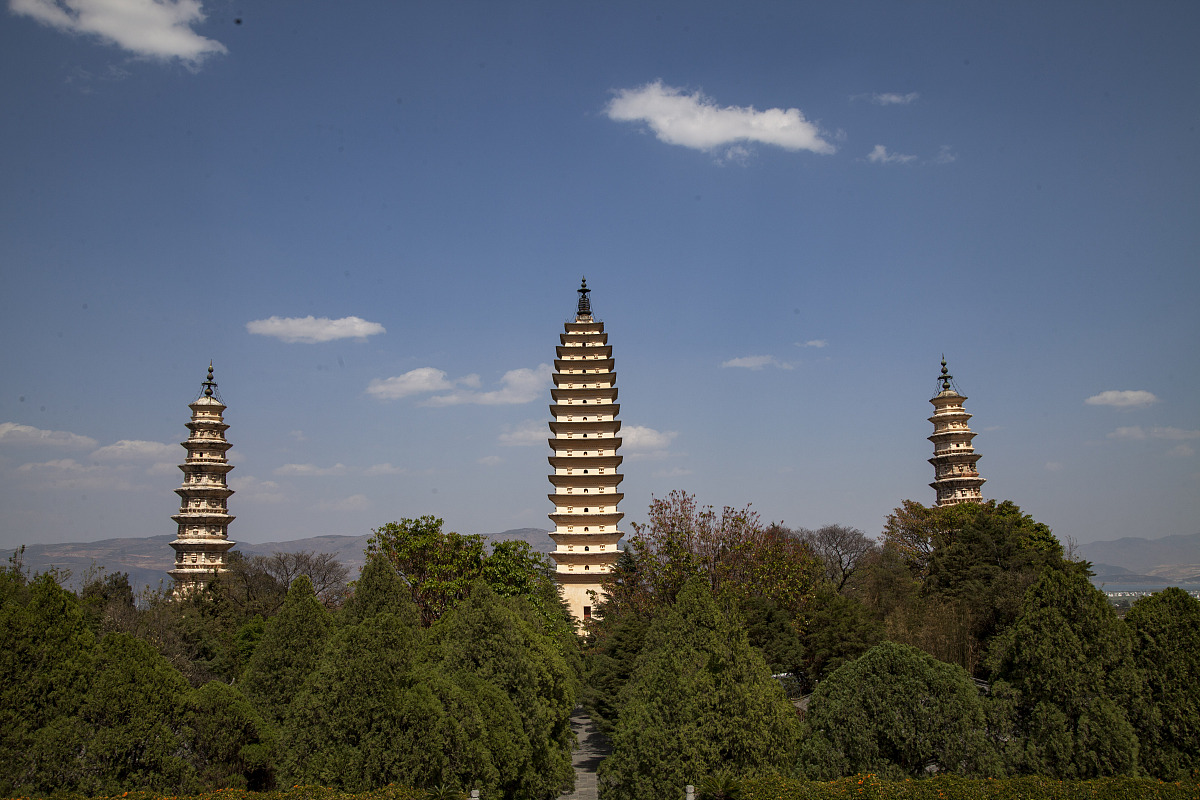 云南省旅游学校2022年多少分能报考