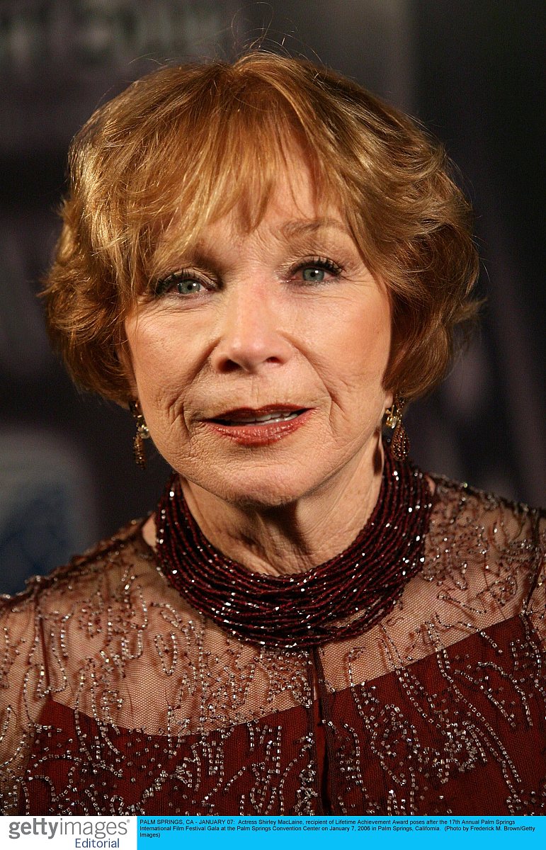 palm springs, ca - january 07:  actress shirley maclaine, recipi