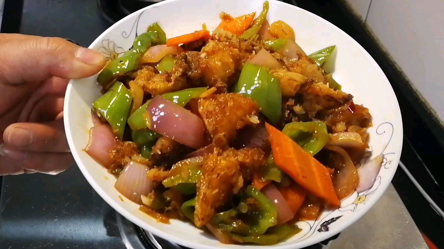 鳕鱼这样烧才好吃,方法简单在家就可以做,味道鲜美
