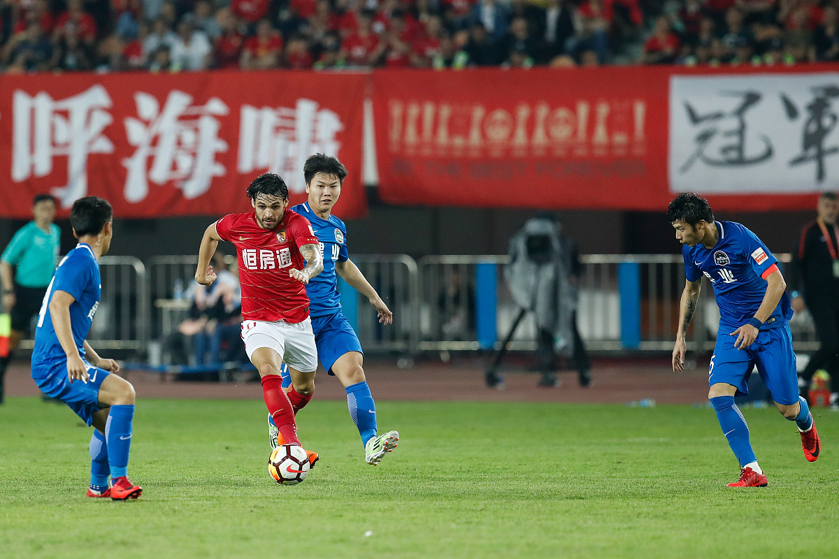 2018中超第3轮:阿兰破门高拉特失点 广州恒大淘宝1-0河南建业