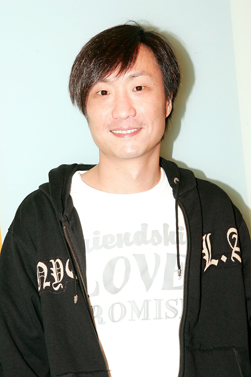 2008年2月22日,香港,金牌娱乐举行春茗宴.郑中基+++_+++金牌娱乐,