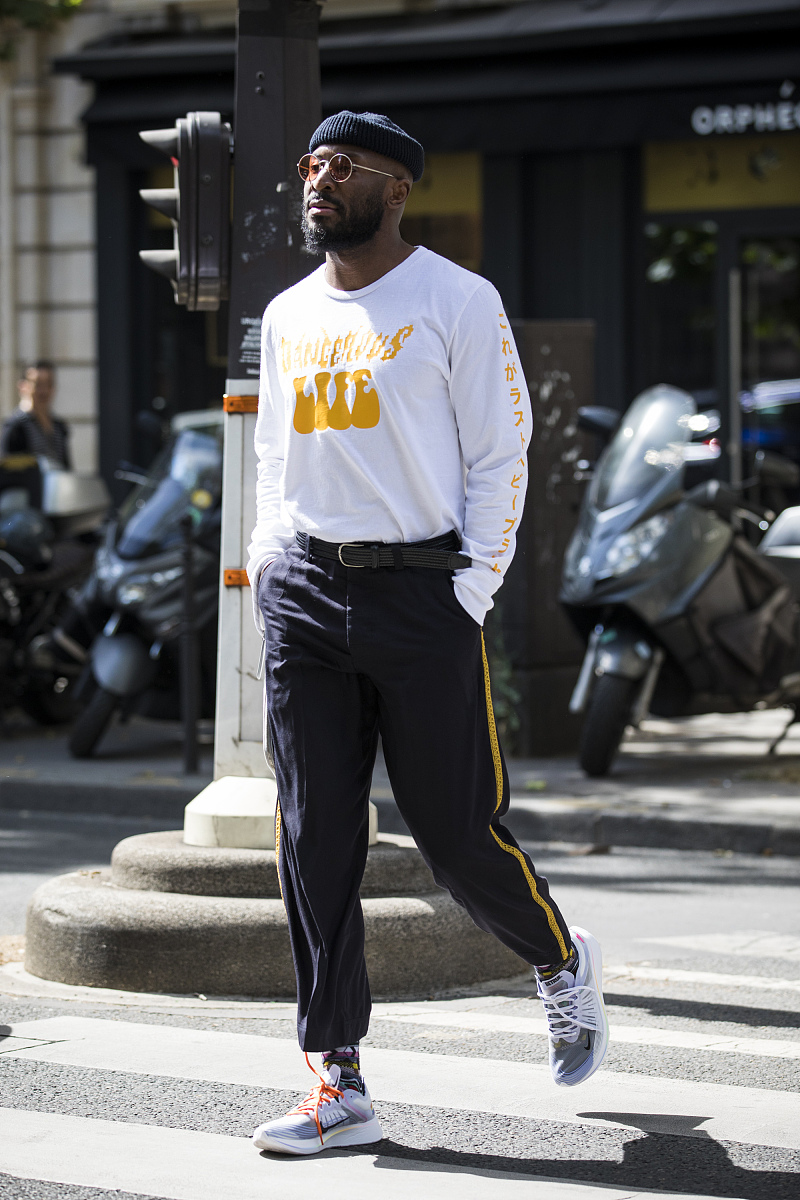 先秦时期尊贵的颜色有哪些？