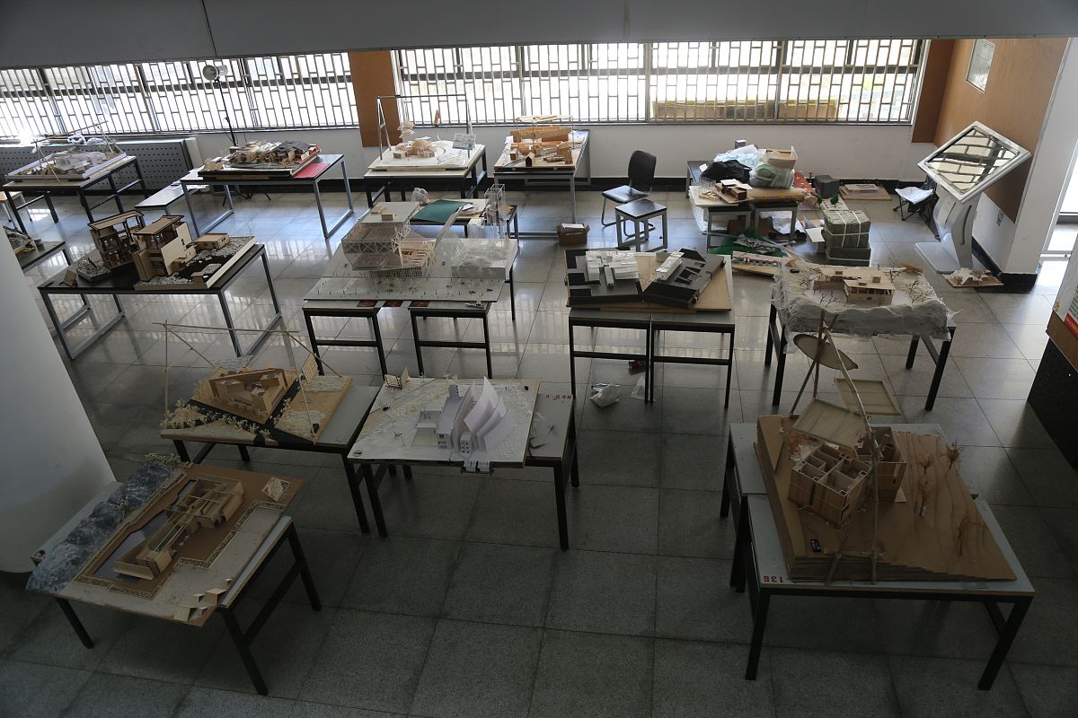 河南建筑职业学院装饰艺术设计专业：课程内容和教学大纲