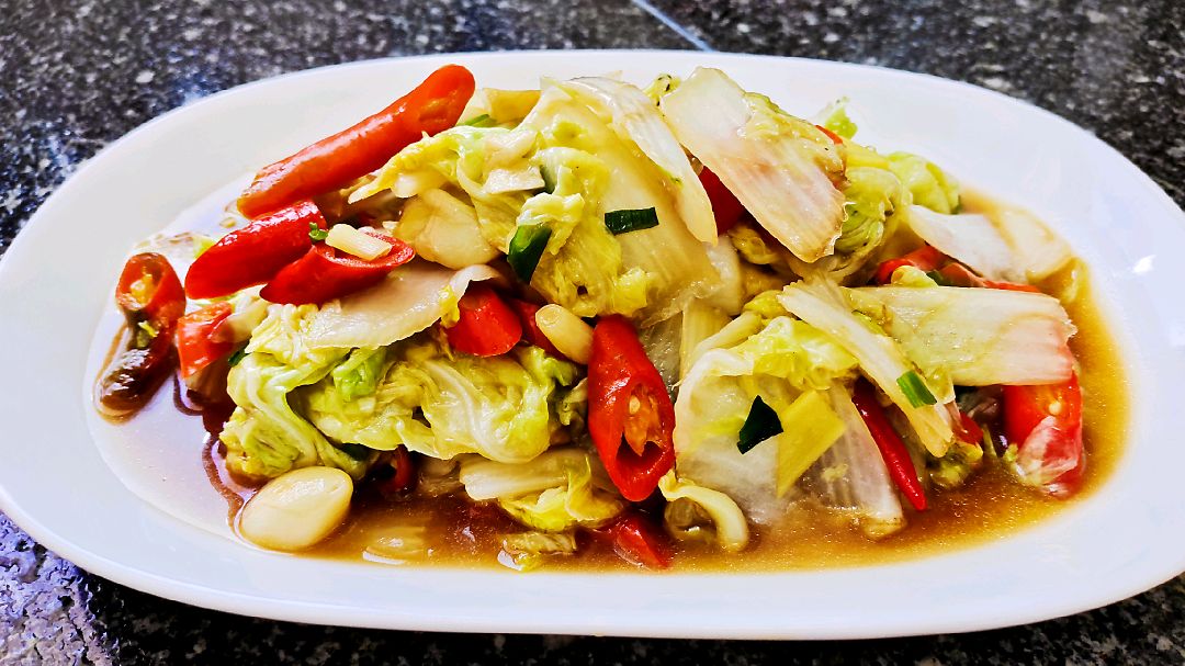 酸辣白菜的家常做法,简单方便好吃又下饭