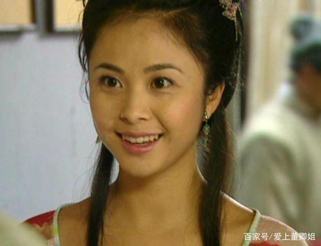 张国立捧她12年，被刘威耽误10年青春，终获美好爱情