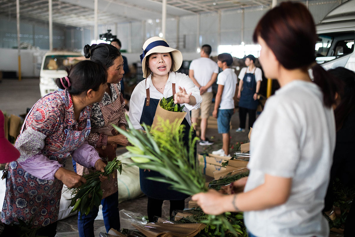 昆明那些市场下午可以摆摊吗