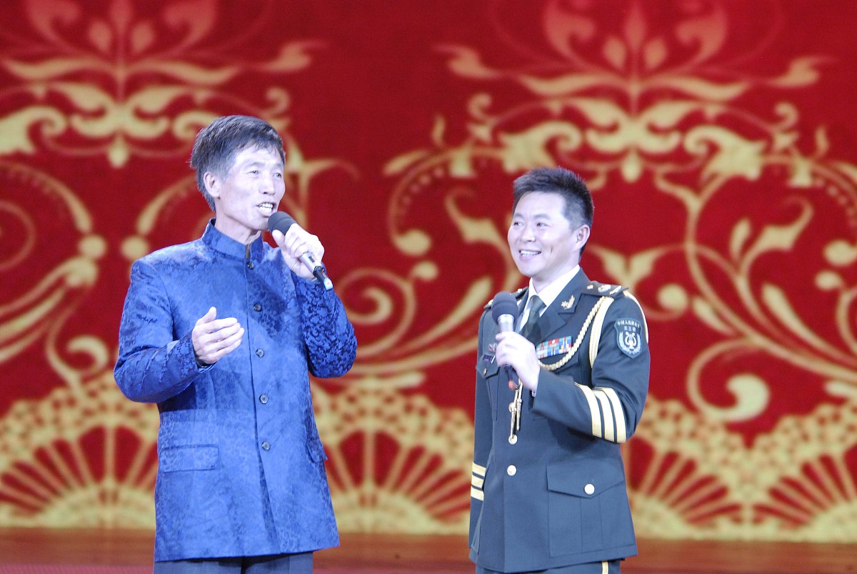 坚持梦想的旅程：一首充满希望的中文流行歌曲