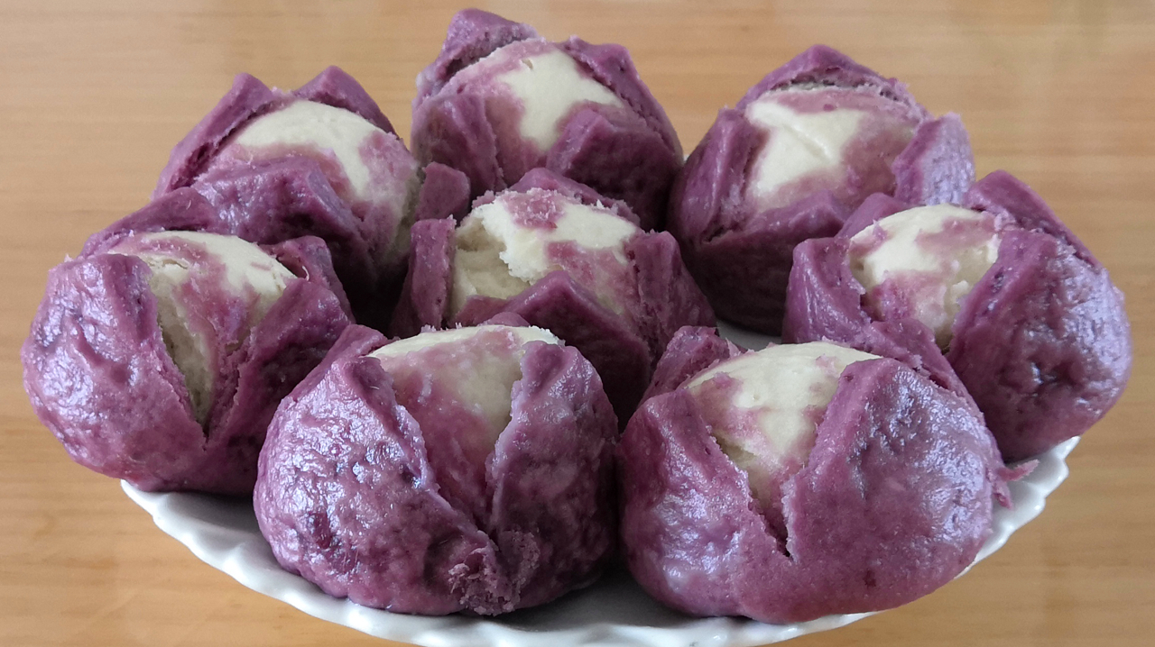 妈妈用紫薯做美食,香甜柔软,儿子直夸真好吃,一顿吃三个