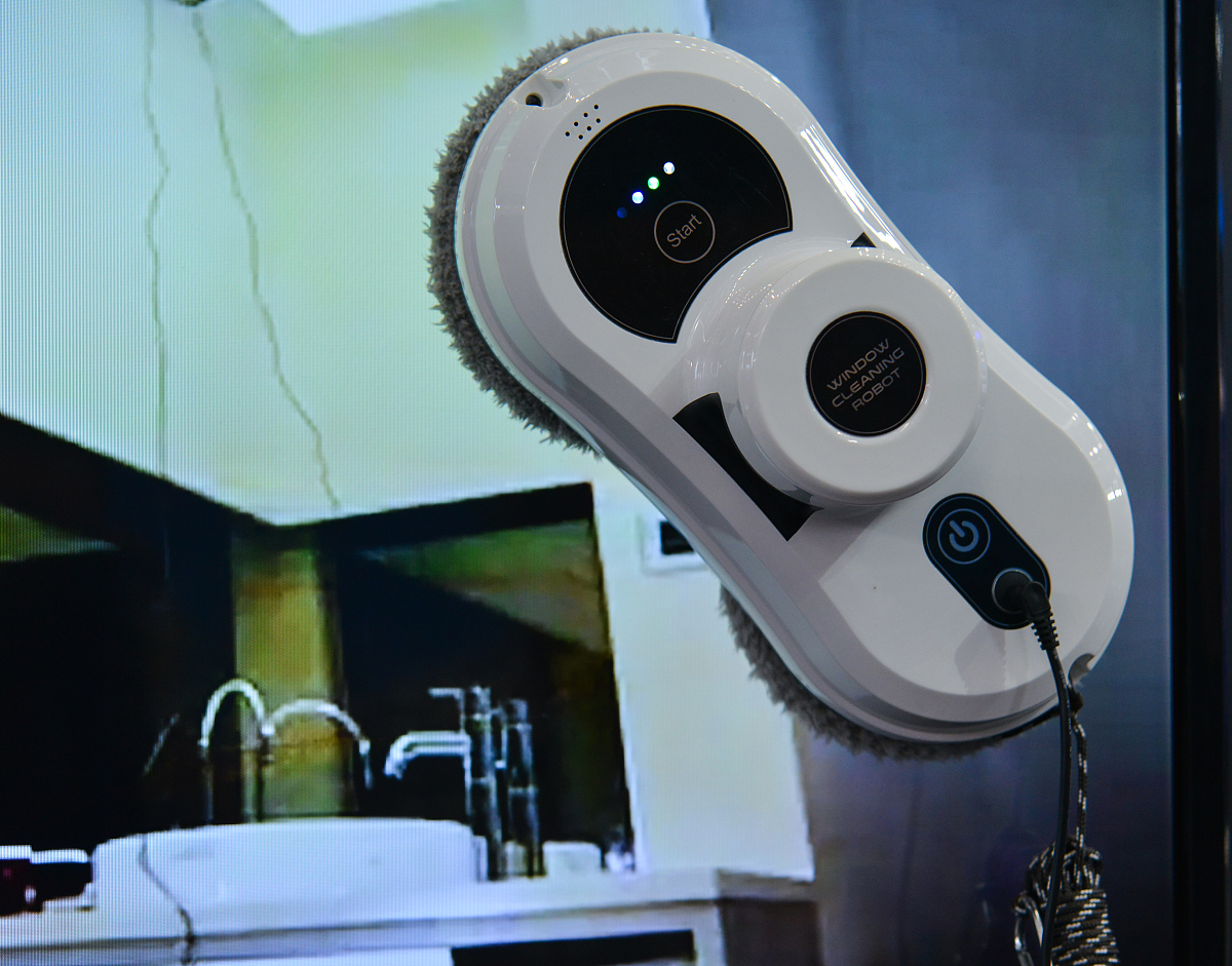 PD控制的擦玻璃机器人工业设计