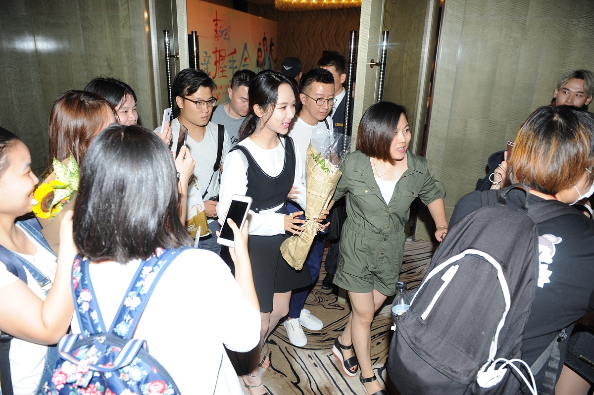 贵州学美发 | 贵州穗港职业技术学校：专业的技术培训，打造你的美发职业生涯