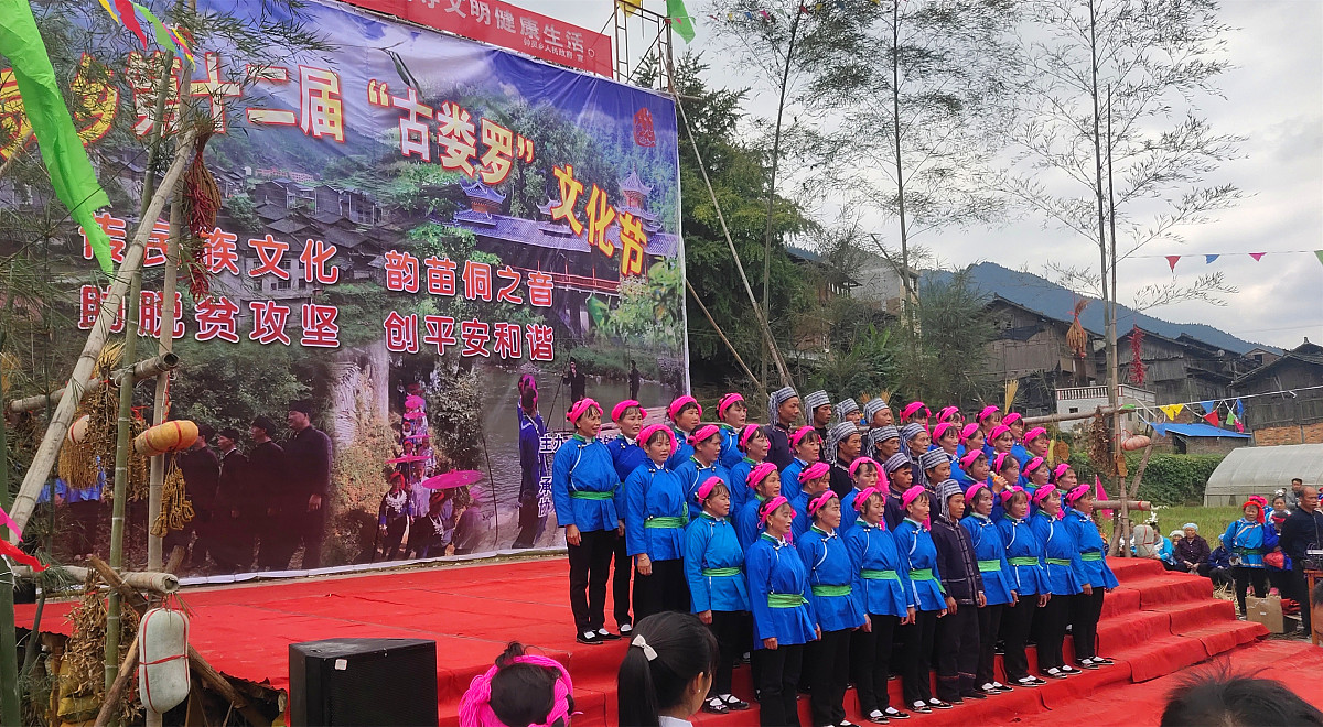 五峰土家族自治县职业教育中心饭店旅游服务与管理专业怎么样？专业就业怎么样？