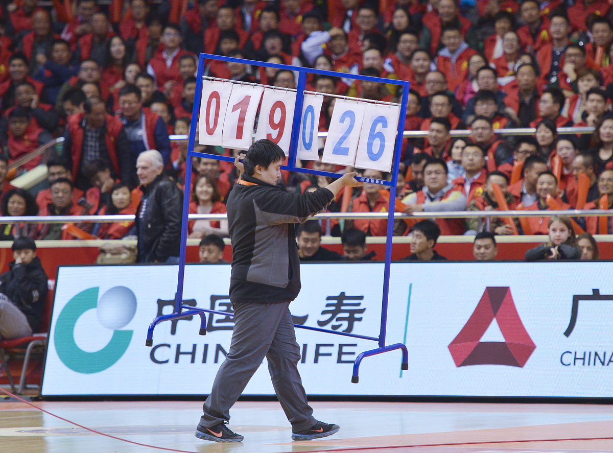 运行中脱硫转动机械故障紧急停止条件帮我用200字详细描述