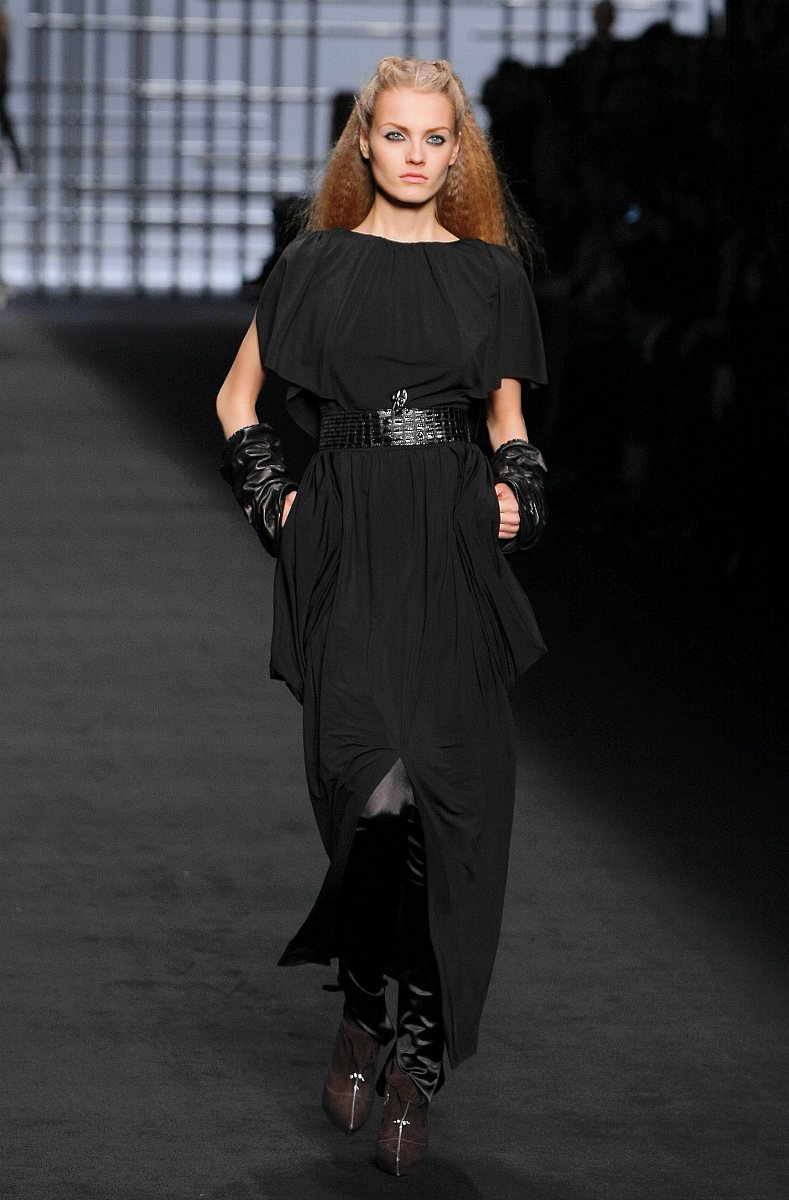 2009年3月9日讯,巴黎,09 巴黎时装周(秋冬).karl lagerfeld 品牌秀场.