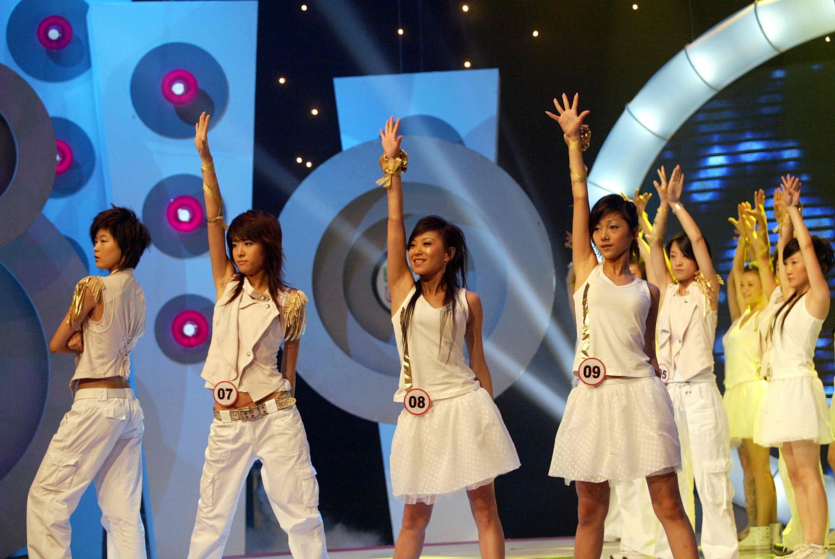 2006年7月8日,沈阳,2006超级女声沈阳赛区20进10晋级赛直播现场.+++_+