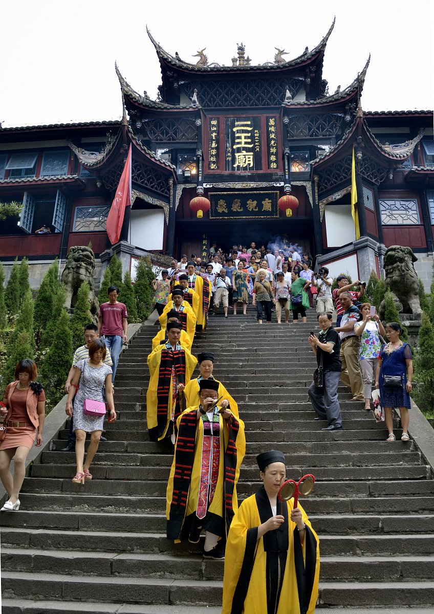 文章内容是四川都江堰建筑资质办理