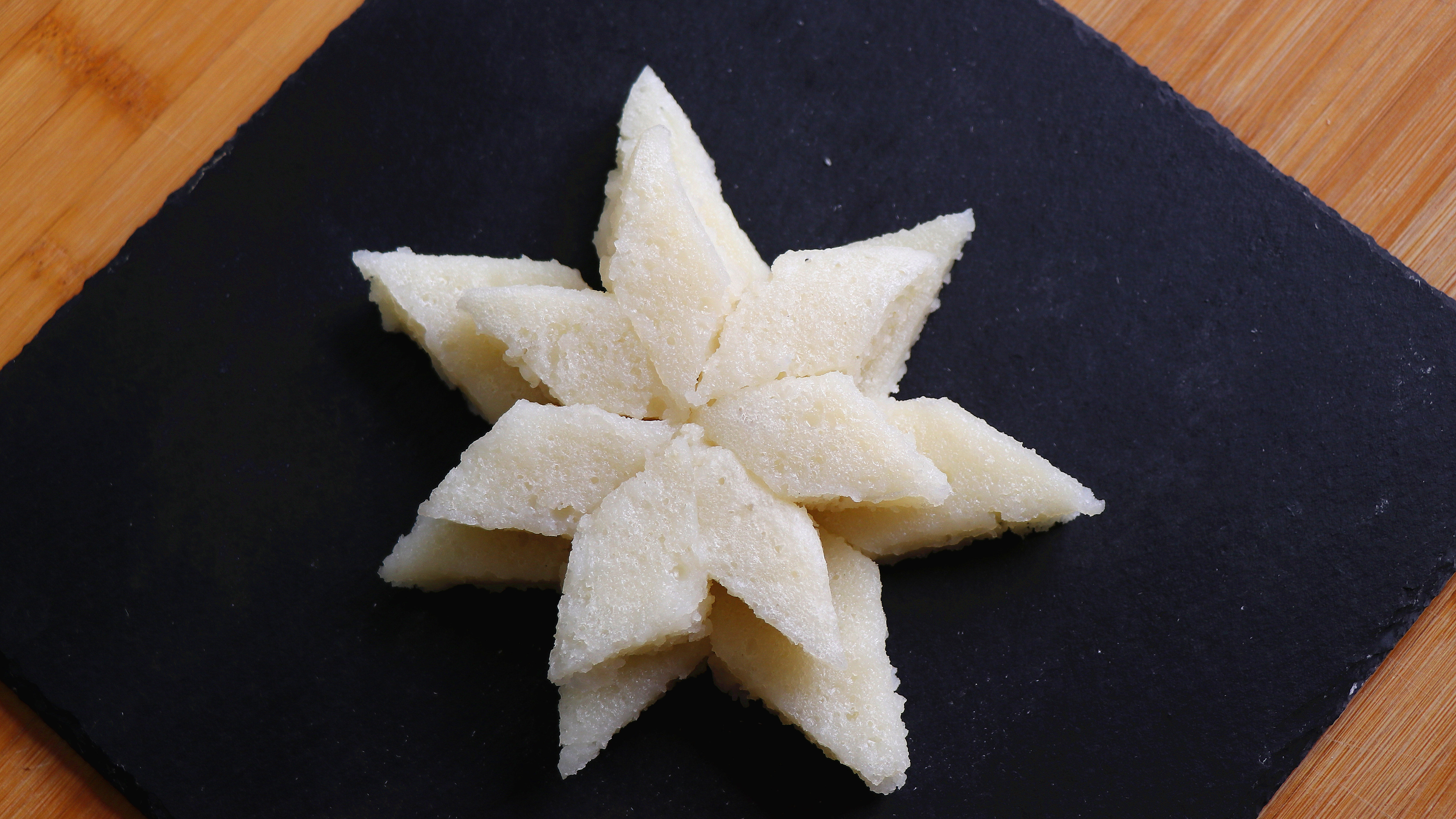 家里有米粉的试试做白糖糕,柔软清甜,米香浓郁,口感独特