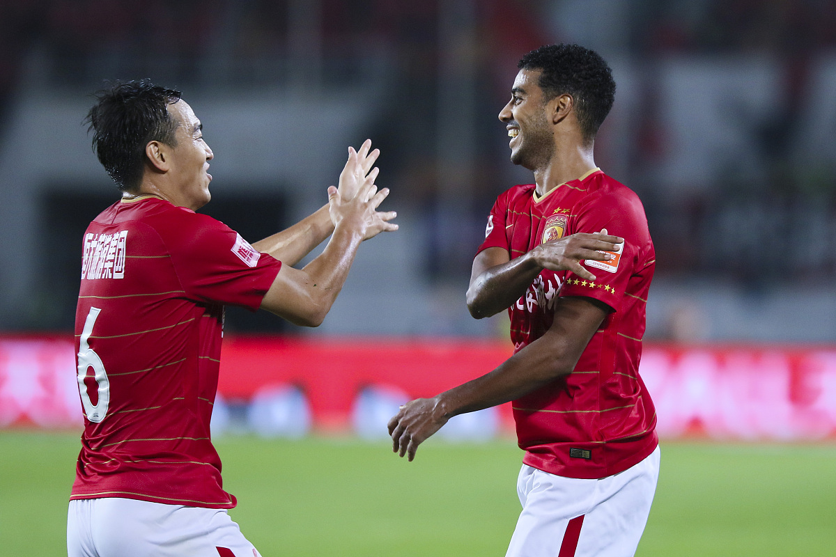 2018中超第28轮:广州恒大淘宝4-5上海上港
