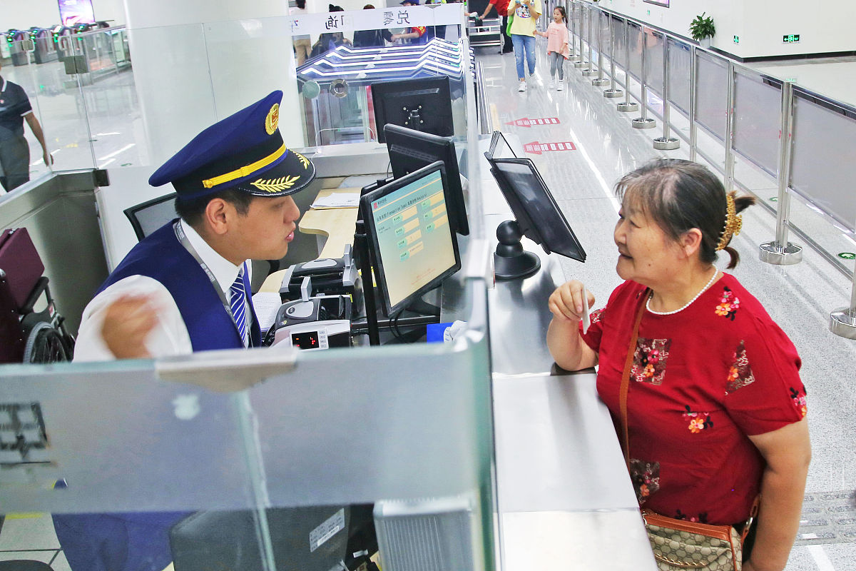航空服务员体检不合格：安全隐患不容忽视