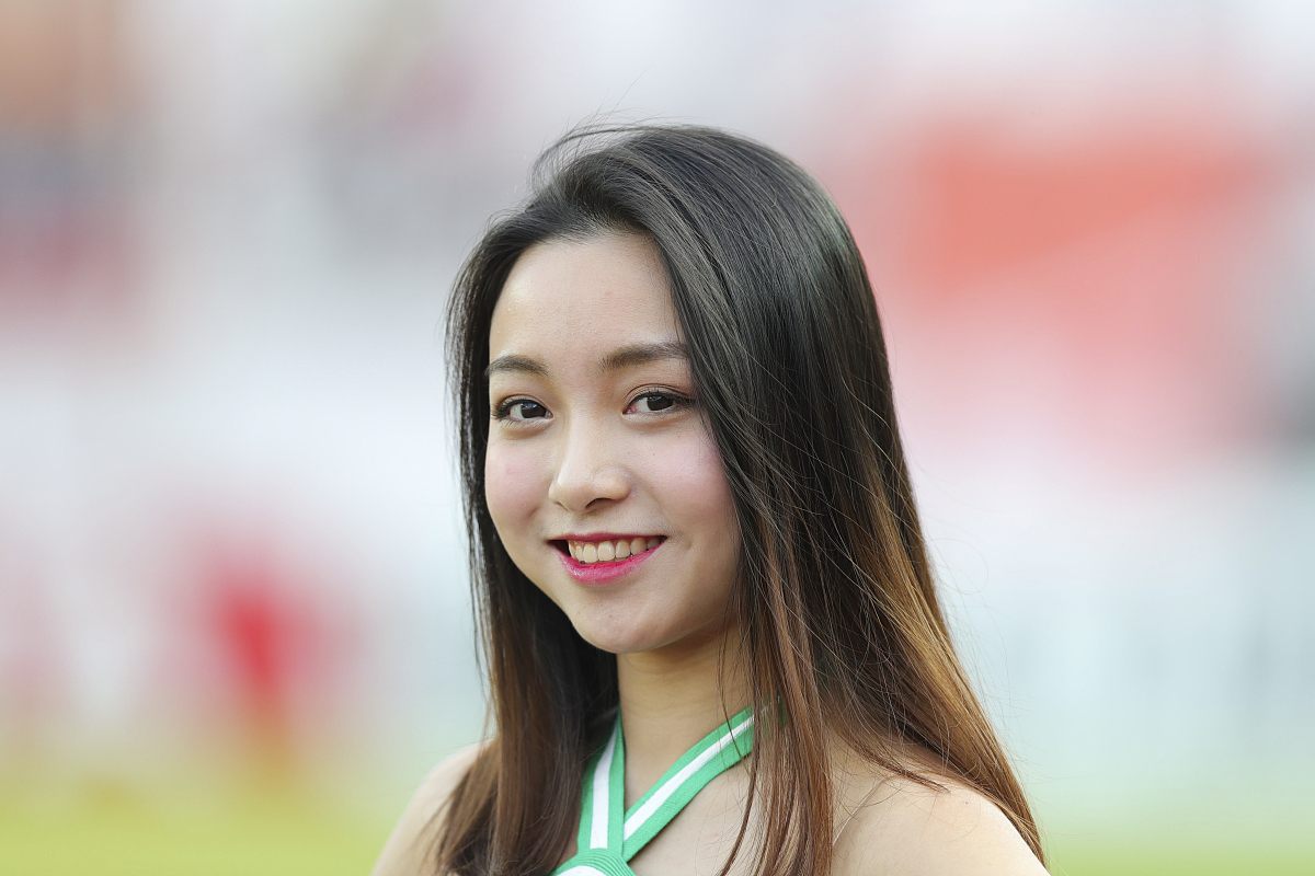 2018亚冠小组赛g组:广州恒大淘宝vs武里南联 啦啦宝贝现场助威