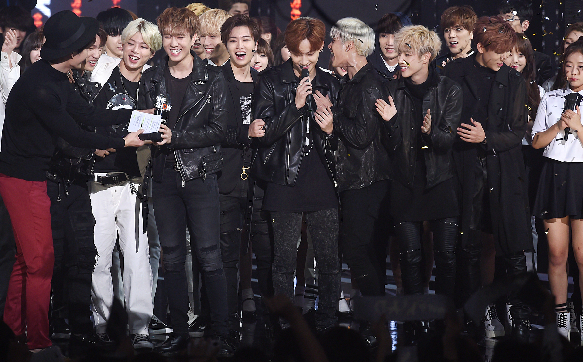 2015年10月14日讯,首尔,《the show4》公开直播现场.***_***got7 perf