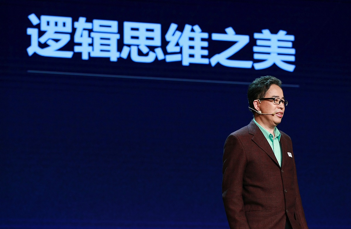 指导老师对数学研究性报告的评语