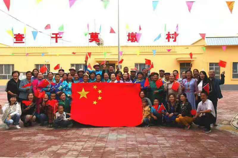 我愛你中國!新疆各族婦女姐妹向祖國母親深情告白!