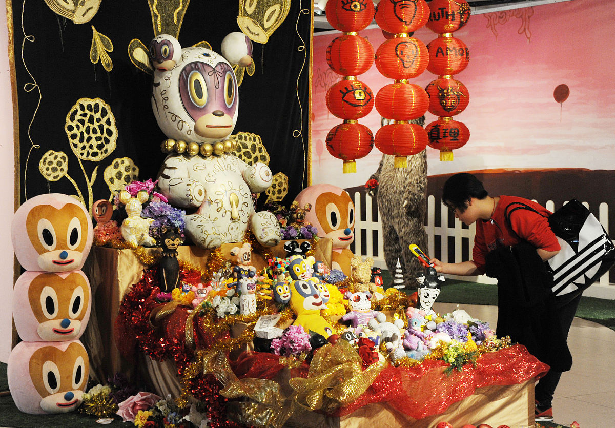 1 箭无虚发 - 意为箭必定命中目标鞭长莫及的意思。2 飞翔的箭翅不是永远的但箭头的锋利却是历久弥新的 - 意为箭翅虽然会磨损但箭头锋利依旧喻指人才的能力和实力在不断提升而知识和技能则是其能力和实力的基础。3 箭在弦上一发而过 - 意为要抓住机会迅速决定行动一旦开始就要果断地执行。4 百步穿杨 - 意为神箭手的表现形容精准度极高的射击能力。5 弓上挂满汗珠箭在靶心 - 意为付出了艰苦努力才能取得好