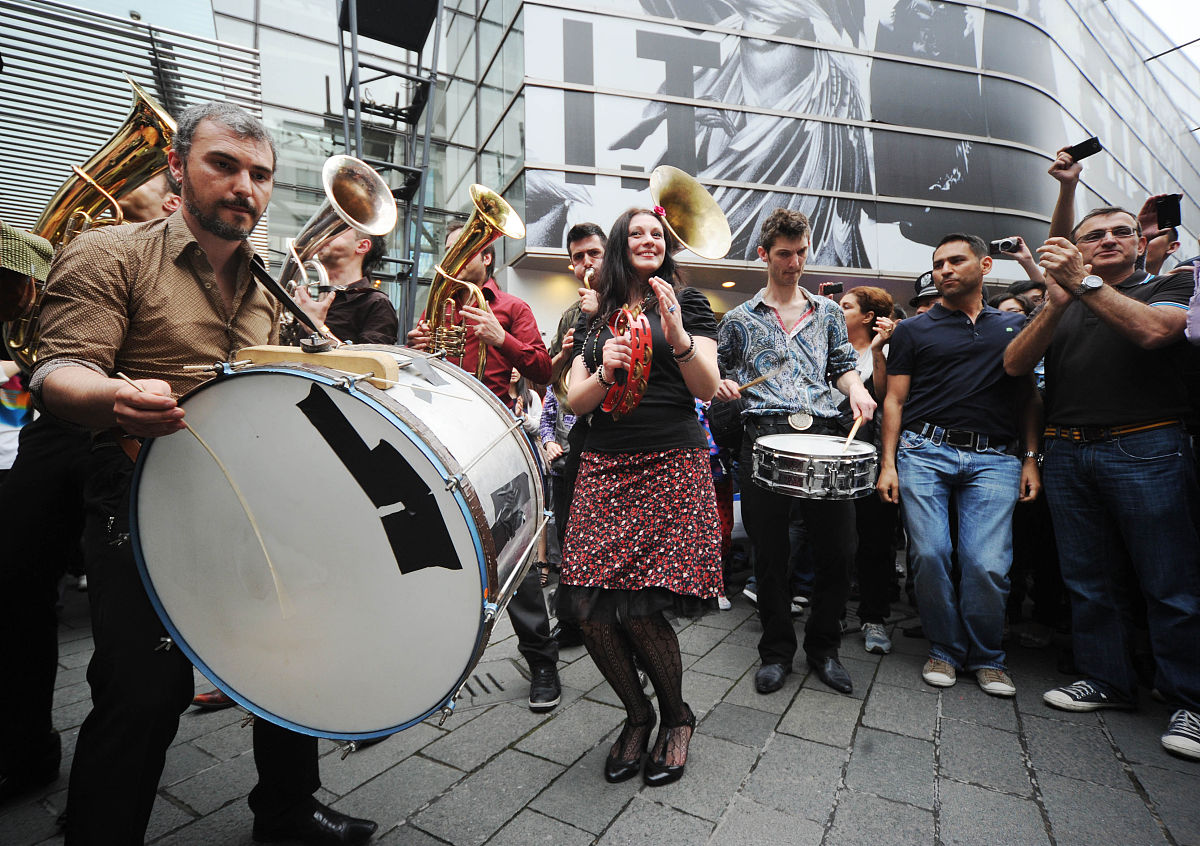 李清照《声声慢》赏析：细腻描写与深情表达的独特魅力