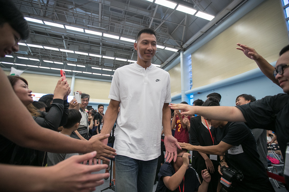 易建联退役原因：身体状况、动力、规划、家庭