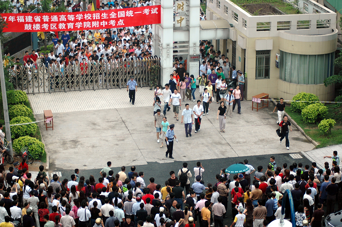 龙山县第一职业中学2023年专业介绍：热门专业推荐