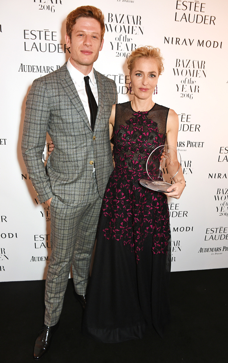当地时间2016年10月31日,英国伦敦,2016harper's bazaar女性年度颁奖