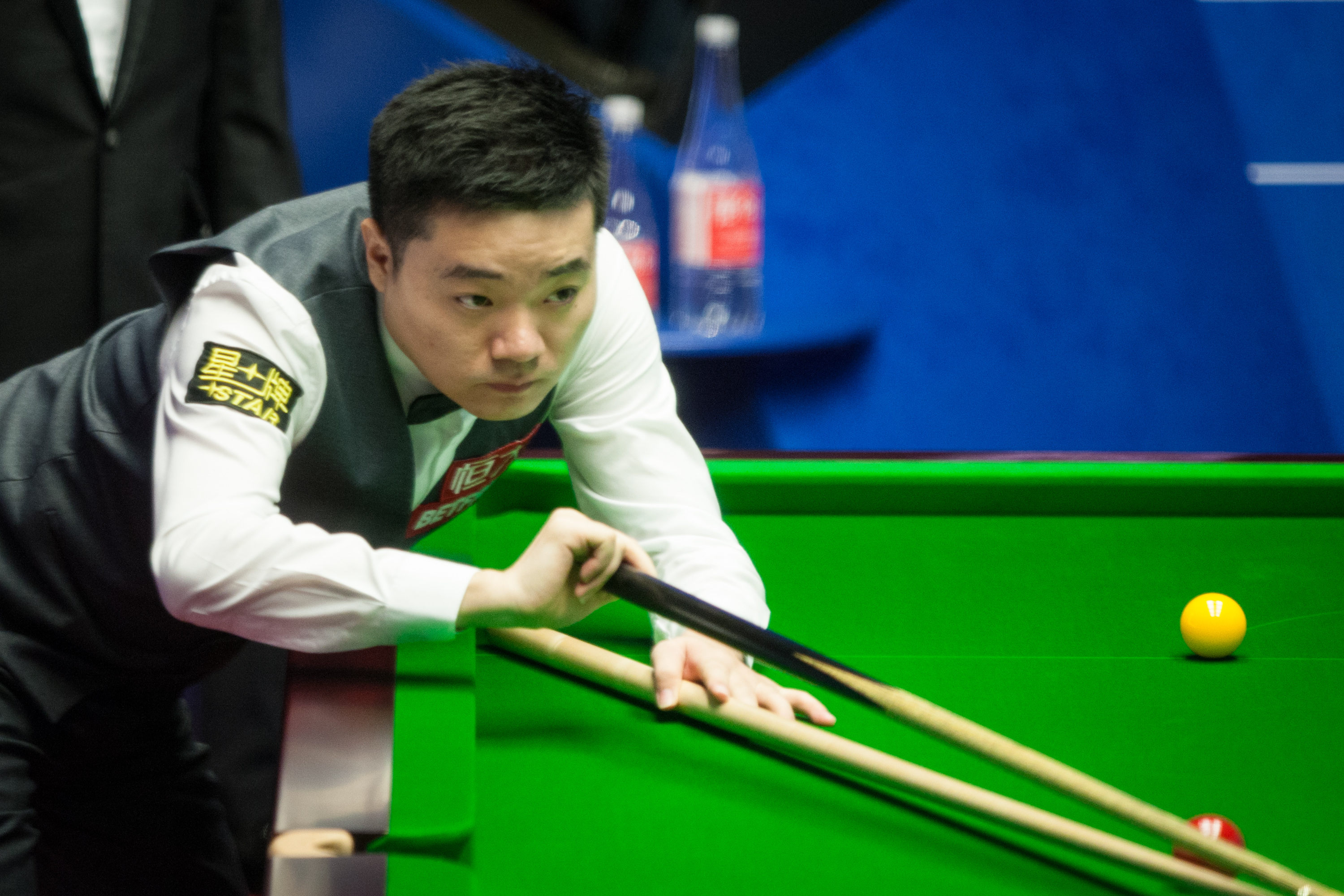 丁俊晖冠军图片