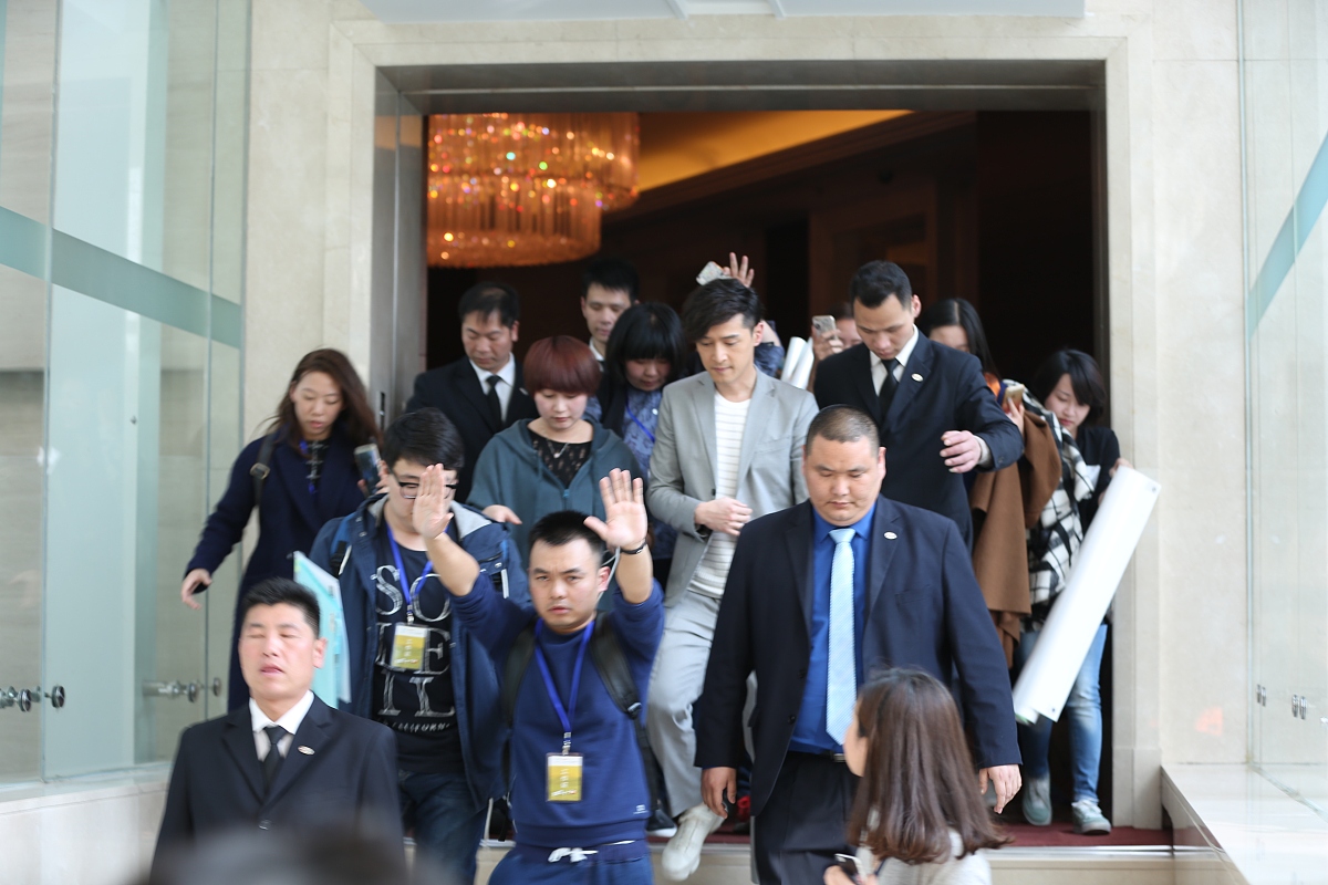 四川航空学校师资力量怎么样？航空领域研究方向及成果分析