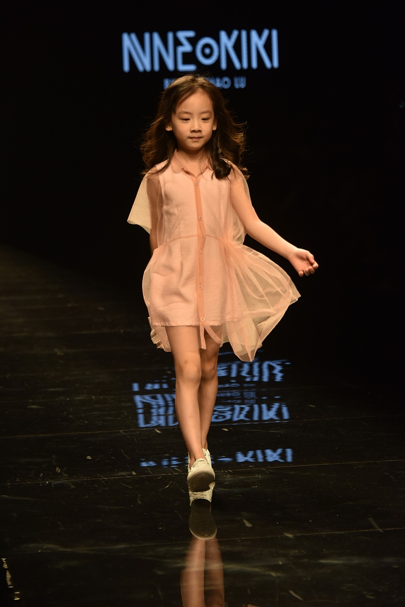 kiki向前冲啊 是谁