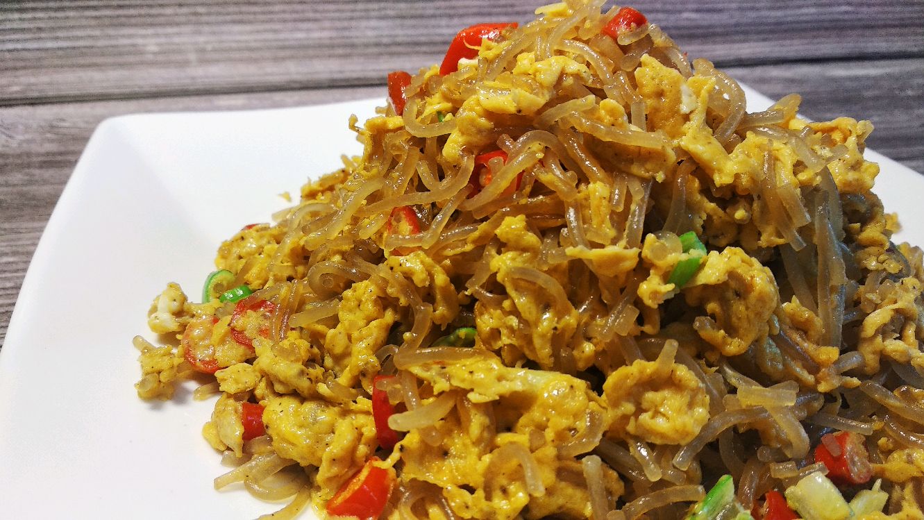粉条炒鸡蛋的家常做法,简单实用接地气,比大鱼大肉都下饭,真香