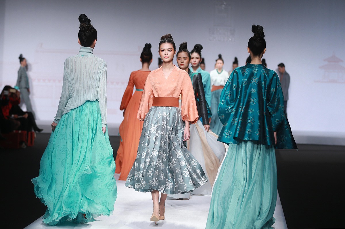 中国时尚文化根源：从古代服饰到现代潮流