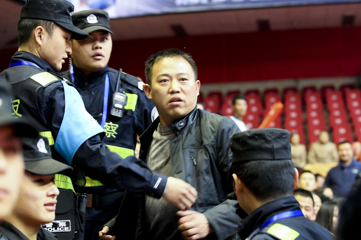 高启强：从罪犯到警察，我的救赎之路