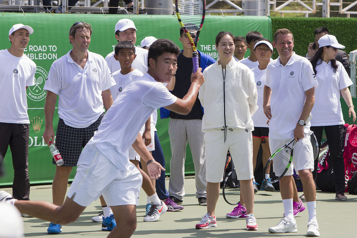 南京体育运动学校招生电话：报名指南