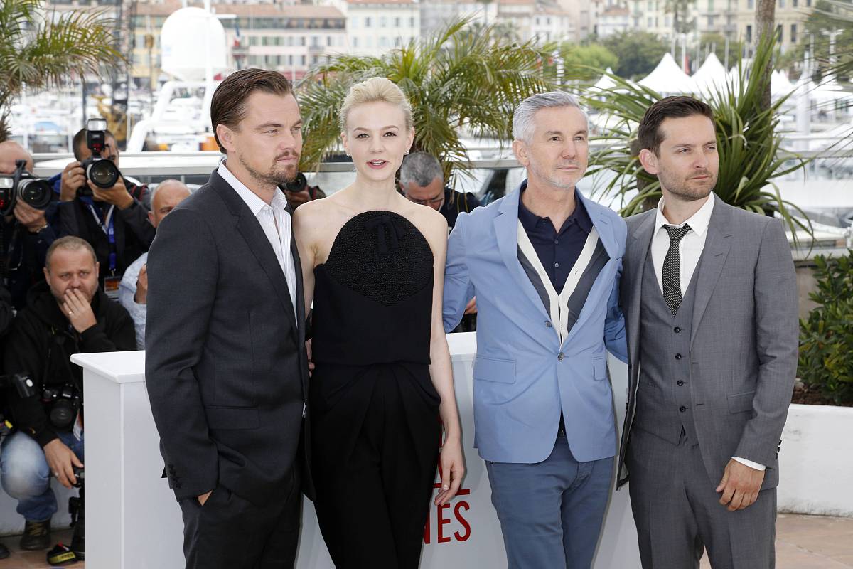 重逢之雨：解析《了不起的盖茨比》经典片段的视听语言与人物情感